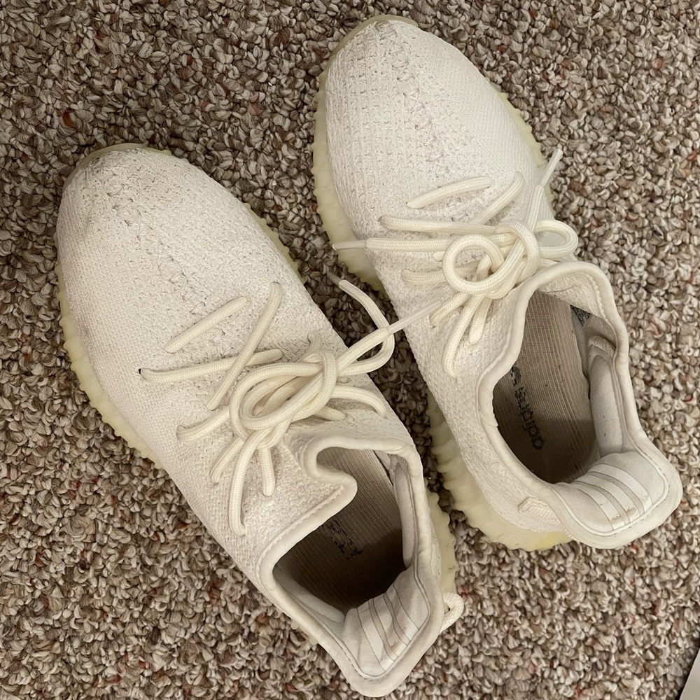 Yeezy x adidas 2018 Boost 350 V2 Cream Sneakers